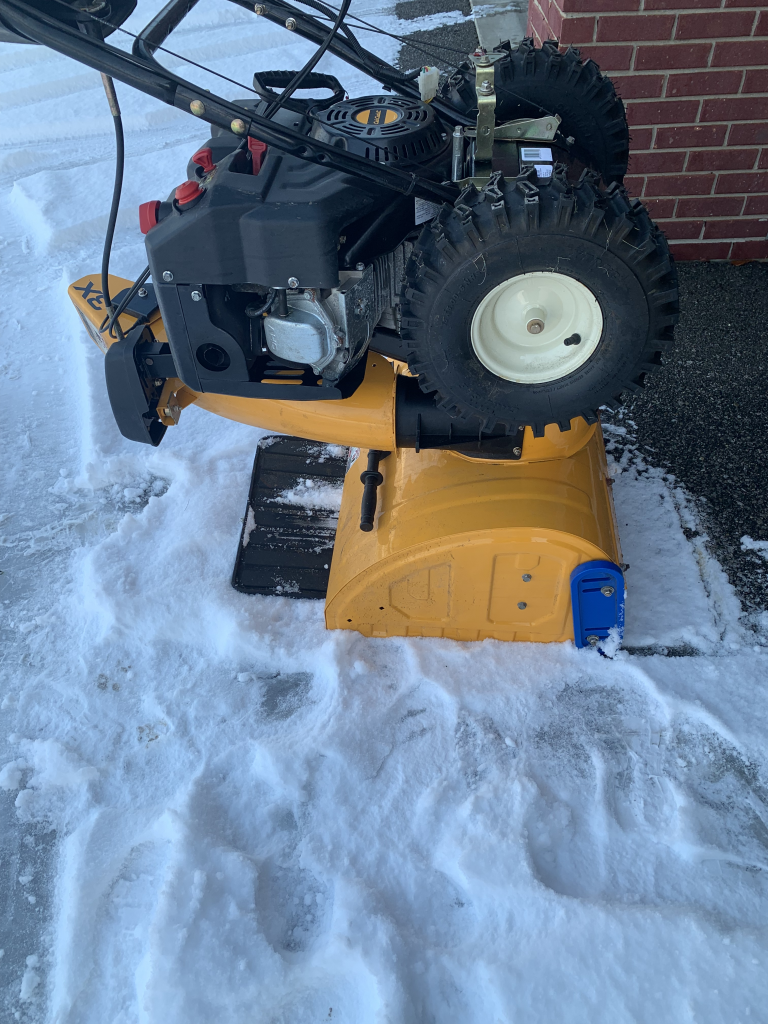 Snow blower In Front Position